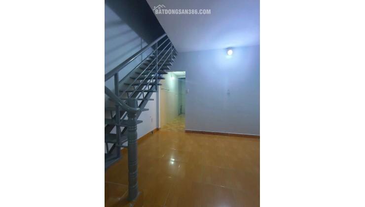 NHÀ C4 74M2 LÊ VĂN CHÍ - GẦN ĐH SƯ PHẠM KỸ THUẬT - GA METRO THỦ ĐỨC