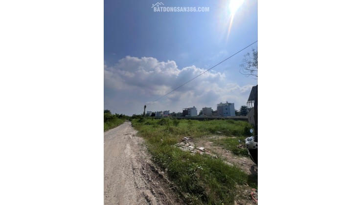 Bán 223m2 đất thổ cư 2 mặt tiền Phước Lý, Cần Giuộc, Long An, Giáp Bình Chánh, 3.9tỷTL Lh:0908242626, 0904413938.