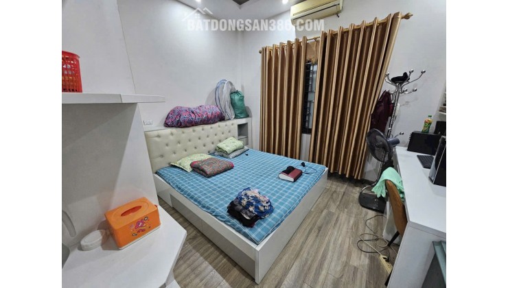 Bán nhà 3 tầng giãn dân Khả Lễ ngay cạnh vườn hoa  vị trí cực đẹp ở luôn