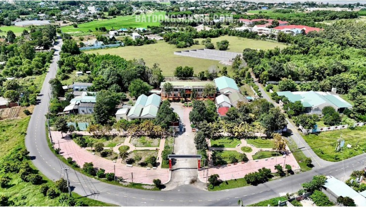  CẮT LỖ – BÁN GẤP ĐẤT MT NHỰA PHƯỚC HẢI – GẦN BIỂN – FULL TIỆN ÍCH