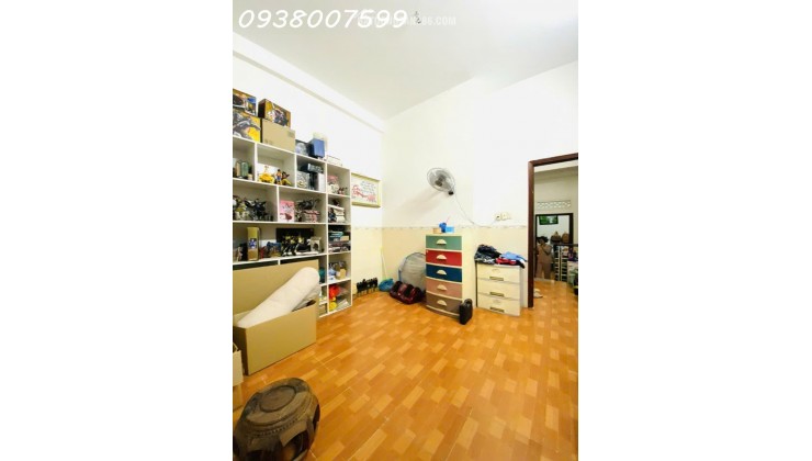 HẺM XE HƠI 7M THÔNG – NHÀ 4 TẦNG KIÊN CỐ – QUẬN 7