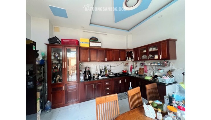 NHÀ 3 TẦNG HẺM XE HƠI ĐỖ XUÂN HỢP - NGÃ TƯ BÌNH THÁI - 110M CHỈ 10.5 TỶ