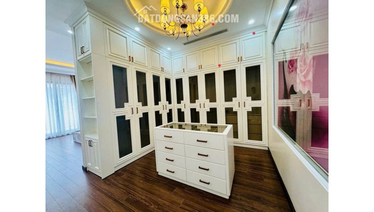 BÁN NHÀ NGÔ GIA TỰ LONG BIÊN DT 63M2 Ô TÔ TẢI ĐỖ CỬA THANG MÁY FULL NỘI THẤT NHỈNH 18 TỶ