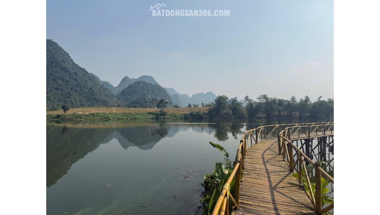 Utopia Hòa Bình – Khi ở Hà Nội thấy ngột ngạt, người ta đi về đây