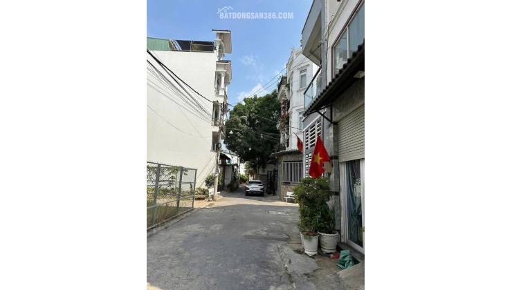 SIÊU HIẾM BIỆT THỰ 3 LẦU - ÔTÔ THÔNG -LÊ THỊ HOA - TAM BÌNH