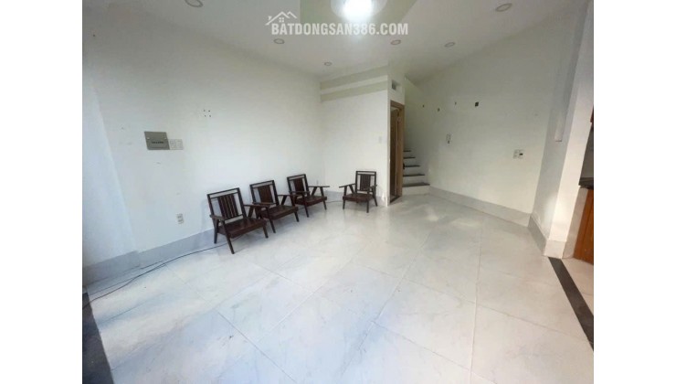 SIÊU HIẾM BIỆT THỰ 3 LẦU - ÔTÔ THÔNG -LÊ THỊ HOA - TAM BÌNH