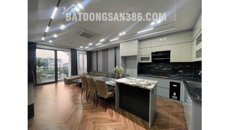 Bán nhà Nguyễn Văn Cừ 51m 8 tầng MT4m thang máy gara ô tô hơn 18 tỷ