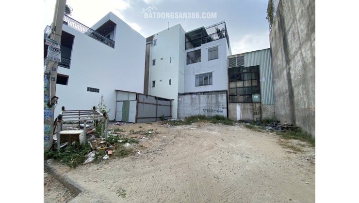 HIẾM CHỦ NGỘP BÁN ĐẤT HẺM XE TẢI PHẠM VĂN ĐỒNG - F LINH TÂY