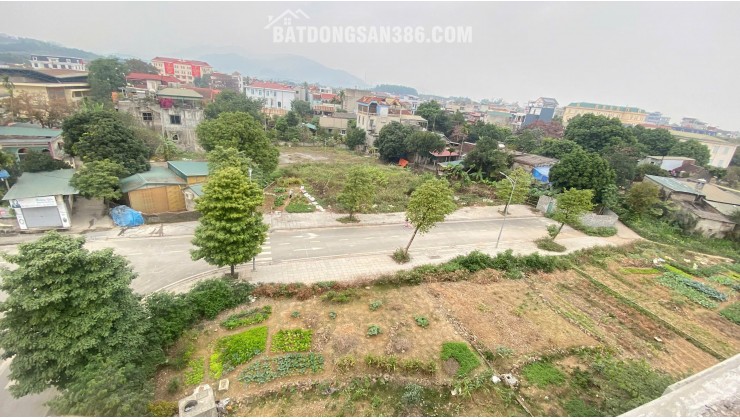 Bán gấp lô 86m2 sẵn sổ đỏ 2 mặt tiền giá đầu tư, đất đô thị trung tâm TT Lương Sơn (BP sang sổ)