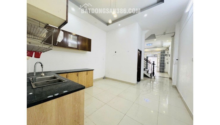 NGỘP BANK GẤP BÁN -  KHU VIP SÀI GÒN MỚI PHÂN LÔ ĐỒNG BỘ CAO TẦNG - HẺM 8M SẠCH ĐẸP OTO NGỦ TRONG NHÀ