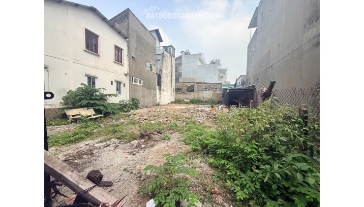 BÁN ĐẤT TRUNG TÂM  - QUẬN 9 - SÁT CẠNH VINCOM QUẬN 9 - NGÃ TƯ THỦ ĐỨC - 245M2 NGANG 10M - GIÁ NHỈNH 15 TỶ