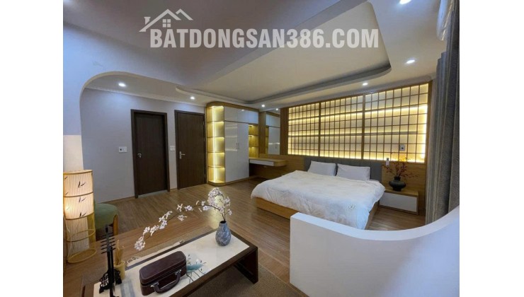 Bán nhà Ngọc Trì 35m 5 tầng MT5.6m thang máy lô góc hơn 9 tỷ