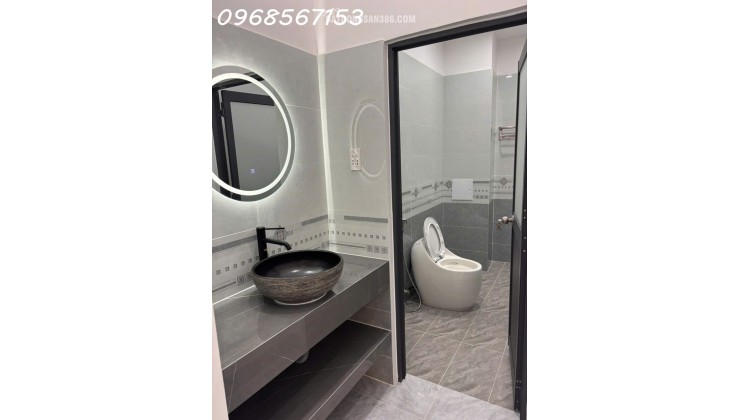 Bán nhà phố TP Mới Bình Dương, 3PN, Sân Ô Tô, Giá 2,75 Tỷ