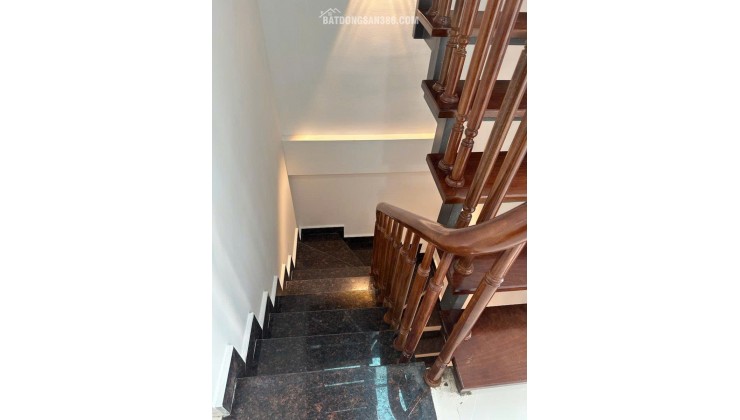 THANG MÁY – THỊNH QUANG TRUNG TÂM – GẦN Ô TÔ – NHÀ 6 TẦNG – NGÕ RỘNG – TIỆN ÍCH ĐẦY ĐỦ