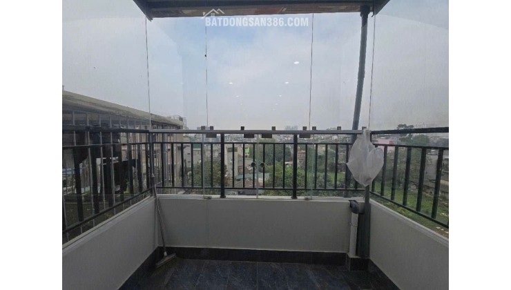 Nhà căn góc mặt ngõ ôto đỗ cửa, thang máy, tặng full đồ