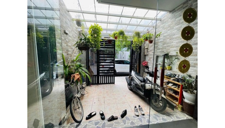  Sát Gò Vấp – DT 80m² – đường 8m – ô tô 7 chỗ vào nhà – giá 8,x tỷ TL