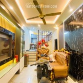 Bán nhà Kim Giang, Hoàng Mai, gần ô tô, sổ nở hậu, 37m2, 10.8 tỷ(CTL)