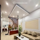 Bán nhà Định Công Hạ, Hoàng Mai, lô góc 3 thoáng, gần ô tô, 35m2, 7.9 tỷ