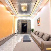 NHÀ MỚI ĐẸP CHỦ TẶNG FULL NỘI THẤT Ô TÔ ĐỖ CỬA