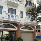 Sổ sẵn, Nhà Phố Icon Central Phường Dĩ An – Khu Đông TP.HCM