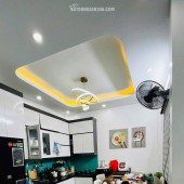 Bán nhà riêng phố Khương Trung 40m, nhà 4 tầng giá 10 tỷ sổ vuông đẹp