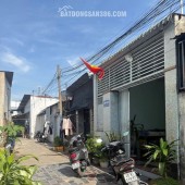 NHÀ ĐẸP NGAY CHỢ LINH XUÂN - ÔTÔ ĐẬU CỬA - THÔNG KHU CHẾ XUẤT LINH TRUNG