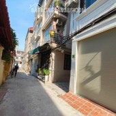 BÁN NHÀ PHÚC LỢI LONG BIÊN DT 48M2 LÔ GÓC MẶT TIỀN RỘNG  VÀI BƯỚC RA PHỐ