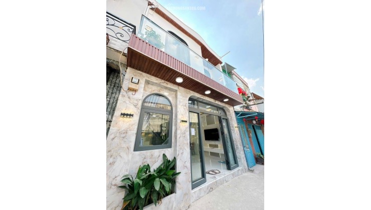 TUYỆT TÁC NHÀ PHỐ Q7: 60M2, 2 TẦNG, SỔ ĐỎ CHÍNH CHỦ, GIÁ HỜI 4.2 TỶ, GẦN HUỲNH TẤN PHÁT!