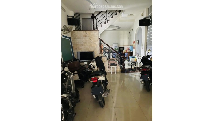 Bán nhà đẹp Nguyễn Tư Giản 4 tầng 63m2(4.2x15m) tặng NT HXT gần chợ Phạm Văn Bạch nhỉnh 6 tỷ