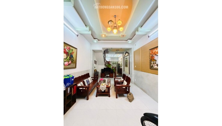 Bán nhà 4 tầng HXT đường Quang Trung 64m2(4*16) vào ở ngay sát Chợ Hạnh Thông Tây chỉ 7.5 tỷ