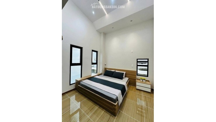 Bán nhà lô góc HXH đường Quang Trung ngang gần 4m gần Emart Phan Huy Ích nhỉnh 3tỷ.