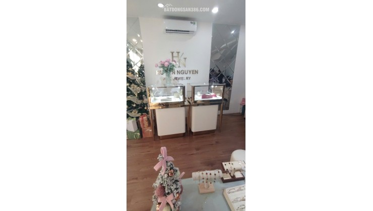 Hoàng Dư Khương - Quận 10 - 7 tầng - 67m2 - Kinh doanh đỉnh - 29 tỷ