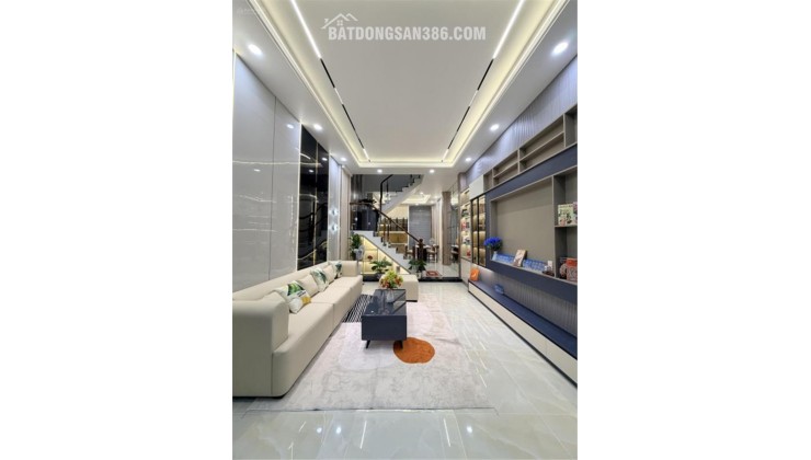 Bán nhà mặt tiền hẻm 872/ Quang Trung (4x18m) trệt 3 lầu 4pn giá 10,7 tỷ thương lượng