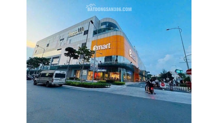 Bán nhà đẹp Nguyễn Tư Giản 4 tầng 63m2(4.2x15m) tặng NT HXT gần chợ Phạm Văn Bạch nhỉnh 6 tỷ