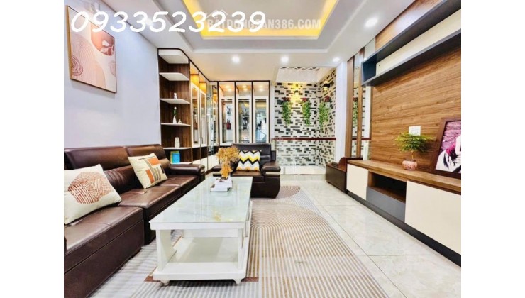 Bán Nhà đẹp 5 tầng, Dương Quảng Hàm, Quận Gò Vấp, 4x16m, đường rộng 10m có vỉa hè giá 14.4 tỷ TL