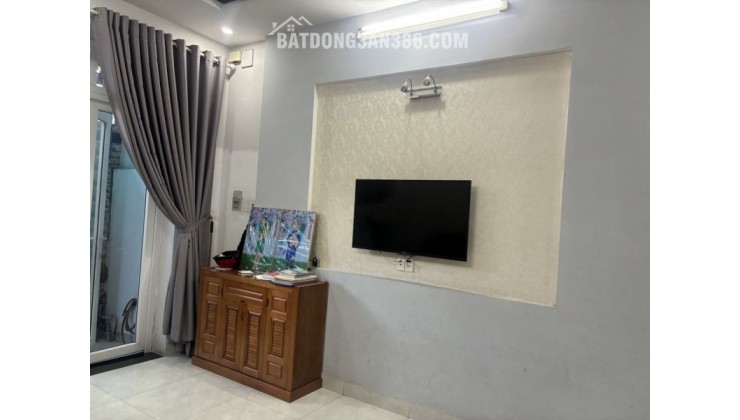 Bán nhà đường số 26, Phước Long A, Q9, Thủ Đức, TP HCM. DT 217 m2 , cấp 4 - 8PN, 11.4 tỷ - Sổ hồng.