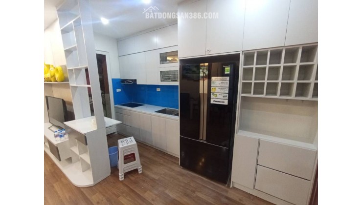 Bán căn hộ CT2C KĐT Nghĩa Đô- Căn góc 2N2VS 56,5m2 giá 6,8 tỷ