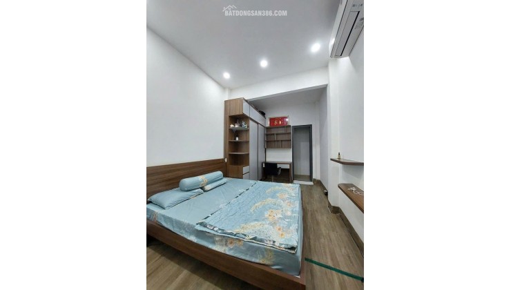 Mặt tiền hẻm 12m - Thành Thái - Quận 10 - 4 tầng - 66m2 - 16 tỷ