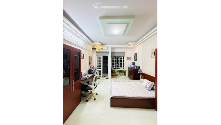 Bán nhà 4 tầng HXT đường Quang Trung 64m2(4*16) vào ở ngay sát Chợ Hạnh Thông Tây chỉ 7.5 tỷ