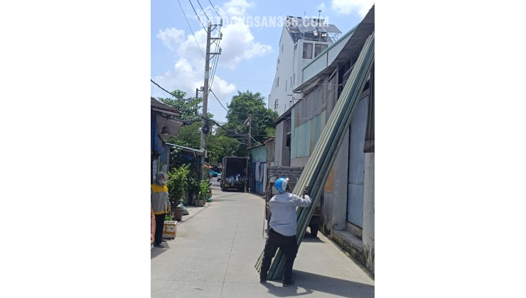 NHÀ CHÍNH CHỦ BÁN Q12 DIỆN TÍCH GẦN 100m2 HẺM OTO SÁT NHÀ -NHÀ ĐẸP -2 TẦNG VÔ Ở NGAY GẦN ĐƯỜNG QUANG TRUNG GO VẤT.