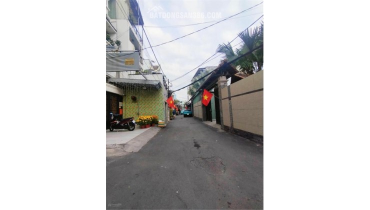 Ngay Dương Quảng Hàm, HẺM XE TẢI THÔNG, 4 tầng, 90m2, ngang hơn 5m, chỉ nhỉnh 100tr/m2