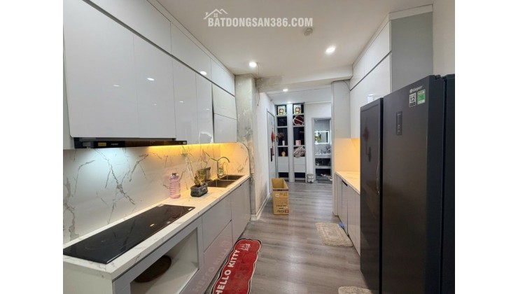 Bán căn hộ đẹp tòa CT1 B2  Tp Giao Lưu căn góc 54m2 2N1VS giá 4,89 tỷ