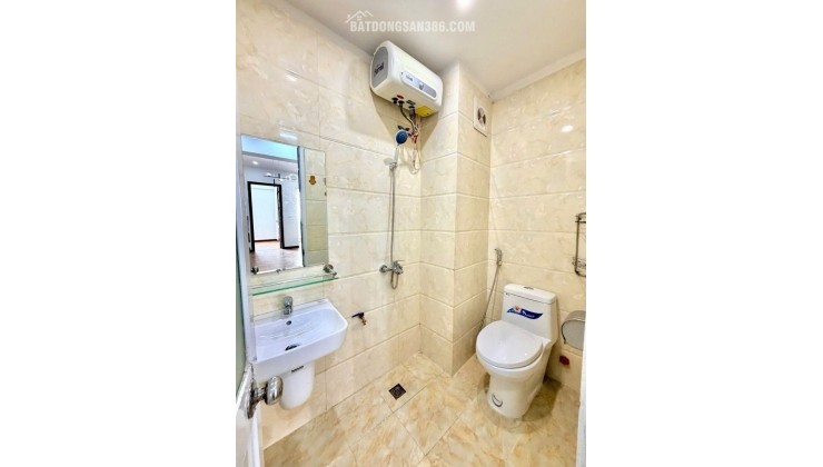 Bán căn hộ đẹp tòa CT1B Tp Giao Lưu 2N1VS 54m2 giá 4,86 tỷ