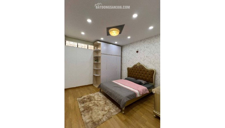 Bán nhà 4 tầng HXH đường Nguyễn Văn Quá 115m2(5*23) vào ở ngay sát GALAXY chỉ 6 tỷ