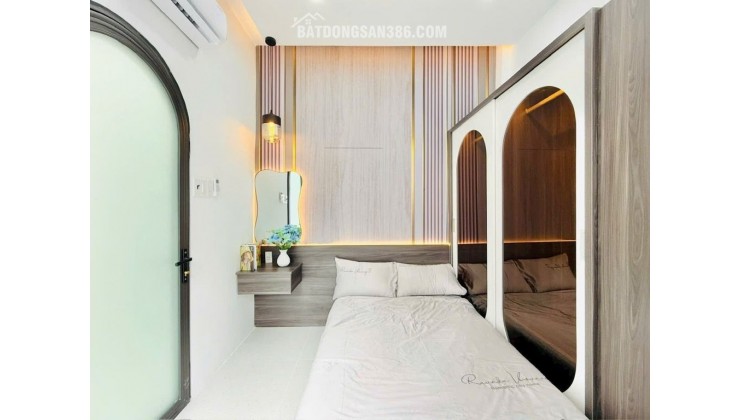 Bán nhà HXH Nguyễn Duy Cung gần Emart Phan Huy Ích ngang 4.6m dọn vào ở ngay nhỉnh 3tỷ.