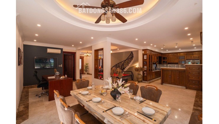 Bán biệt thự Lạc Long Quân otô, gần Hồ Tây ở sướng 145m 4tầng 29.3 tỷ