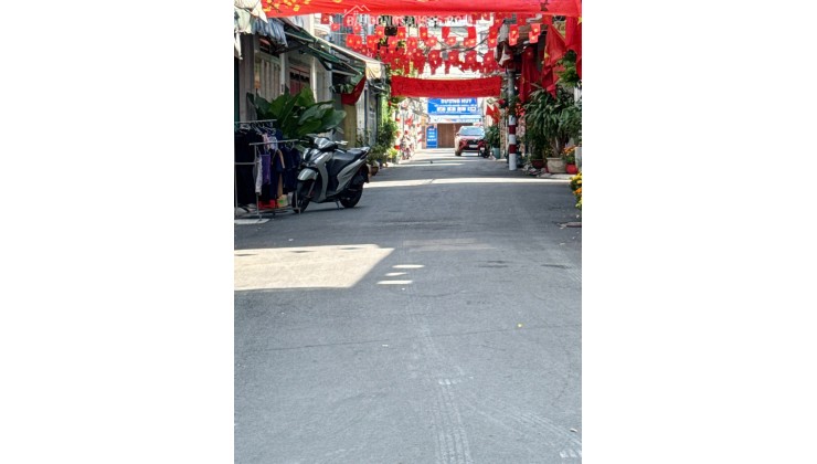 Bán nhà HXH đường Phạm Văn Chiêu 40m2 gần trường THCS Phạm Văn Chiêu nhỉnh 3tỷ.