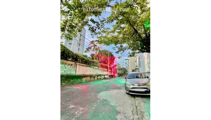 ngôi nhà ngang 5.3m hiếm trung tâm Phước Bình - DT rộng lớn 95m2 - 4 nơi ngủ rộng lớn