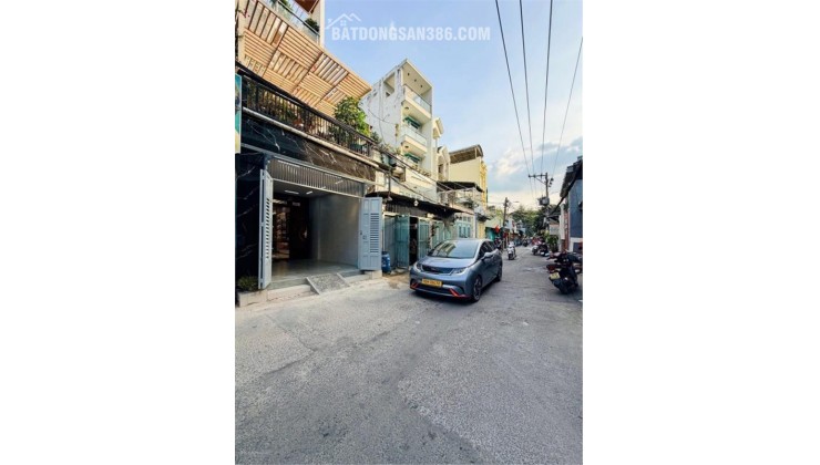 Bán nhà mặt tiền hẻm 872/ Quang Trung (4x18m) trệt 3 lầu 4pn giá 10,7 tỷ thương lượng