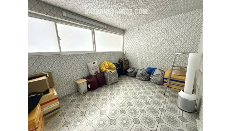 Mặt tiền kinh doanh Quận 10 - Nguyễn Chí Thanh - 51m2 - 5 tầng - 30 tỷ